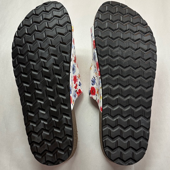 Cliffs by White Mountain Heidi Floral Sandals Two Strap Buckles Footbed Size 7.5 - Picture 8 of 9